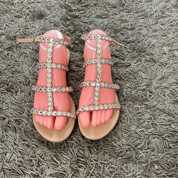F21 | gladiator sandals size 8 - Picture 4 of 7